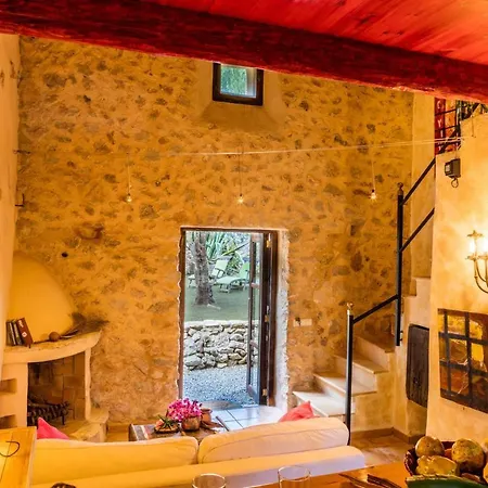 Duvai Mallorca アパートホテル