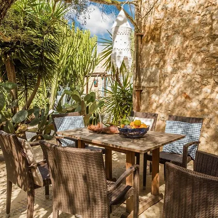 Duvai Mallorca アパートホテル